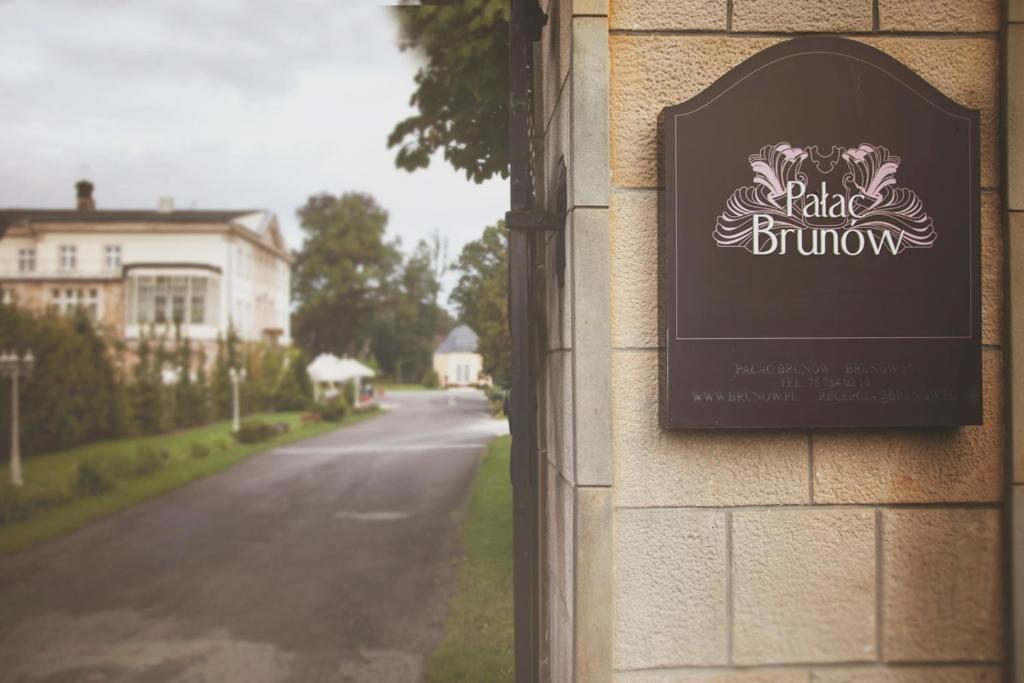 Schloss Braunau Aparthotel 4*