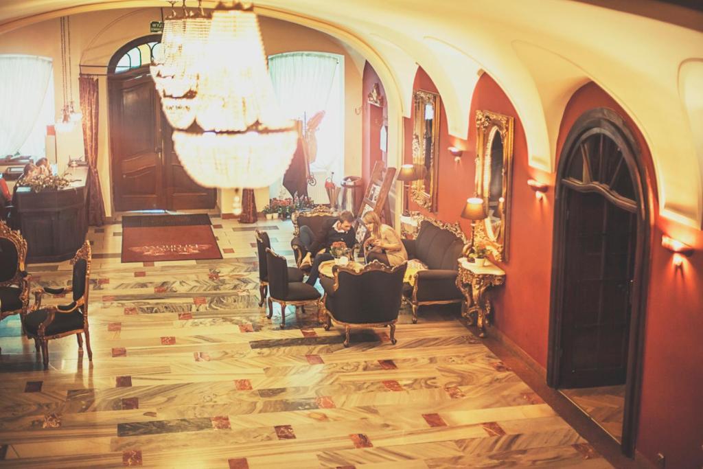 Palac Brunow - Wellness & Апарт-готель